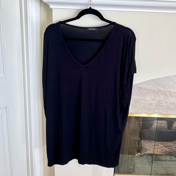 Boohoo Oversized V-neck T-Shirt — Black, M - Picture 6 of 9